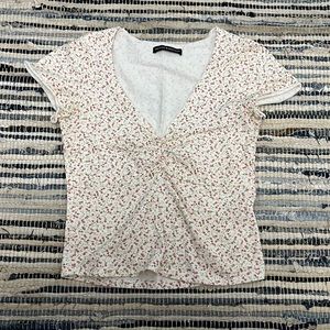 Brandy Melville floral ruched top
